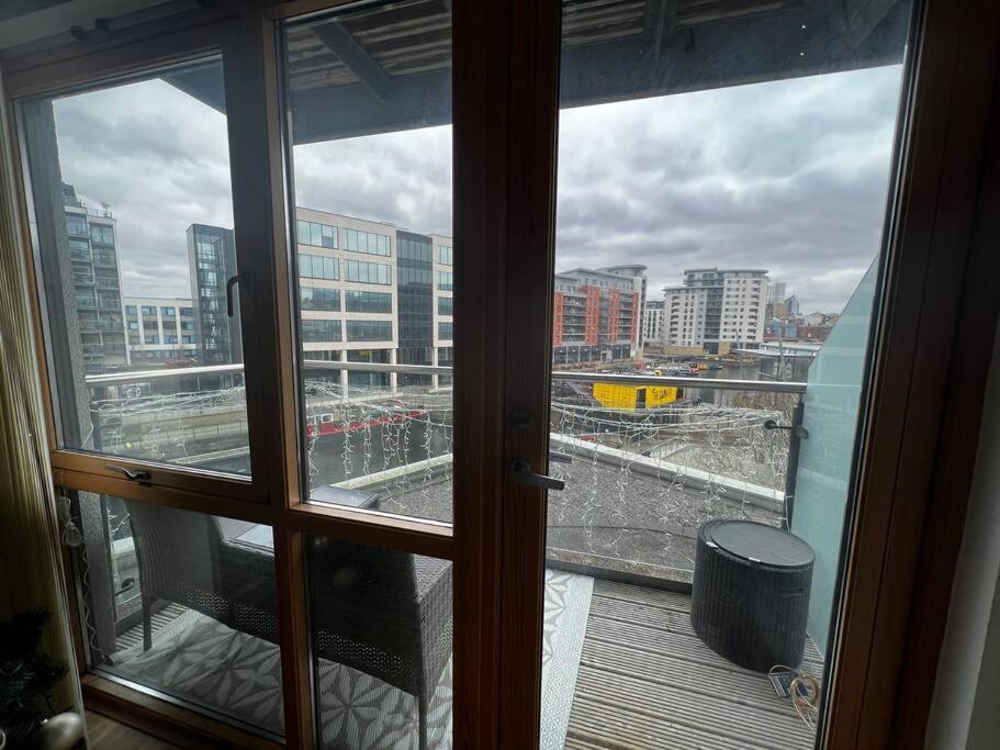 Leeds Clarence Dock 2 Bedroom Apt Esterno foto