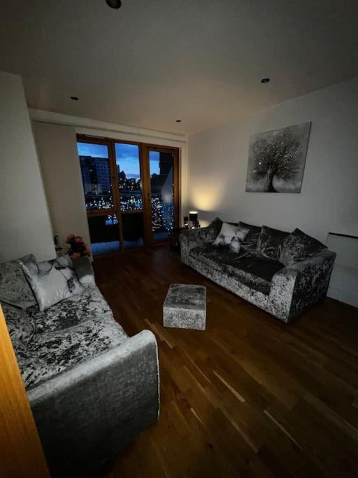 Leeds Clarence Dock 2 Bedroom Apt Esterno foto