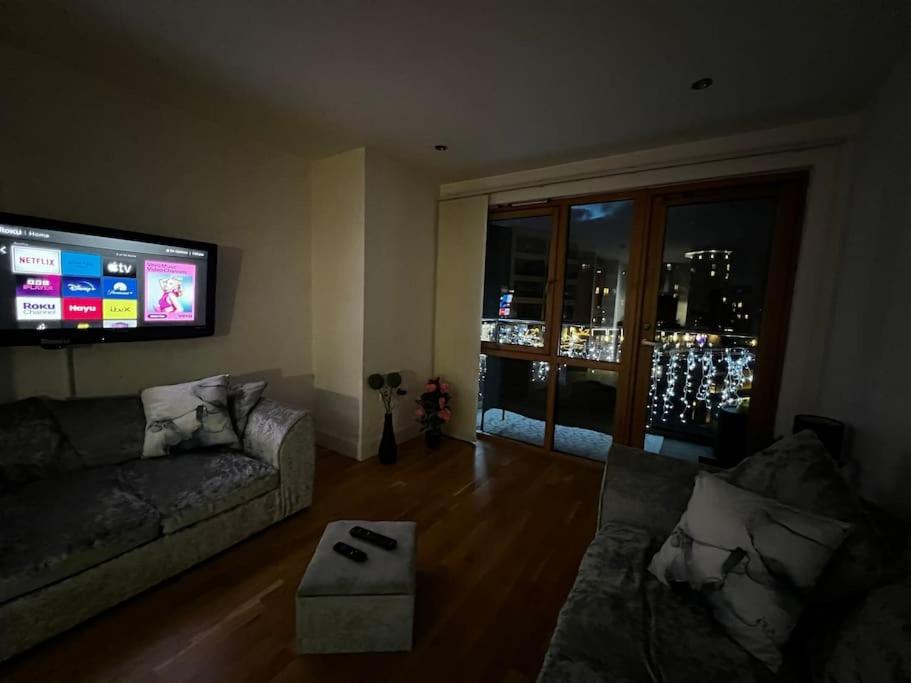 Leeds Clarence Dock 2 Bedroom Apt Esterno foto
